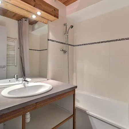 2 Pieces Confortable, Skis Aux Pieds, Balcon, 4 Pers. - Fr-1-182a-25 *